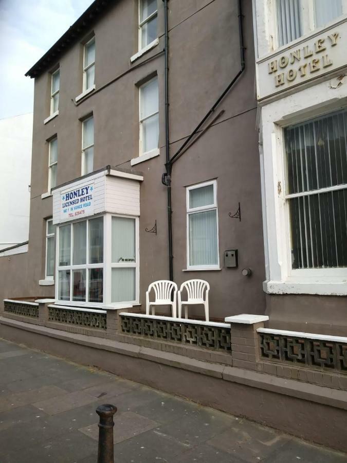 The Honley Hotel Blackpool Eksteriør billede