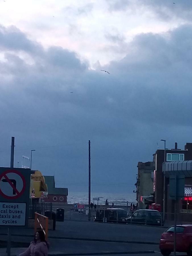 The Honley Hotel Blackpool Eksteriør billede